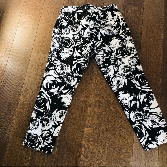 Lied & Taylor Rose Jeans​​​​​ - Picture 9 of 9